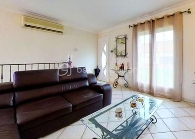 Maison - 110 m² - 7 pièces