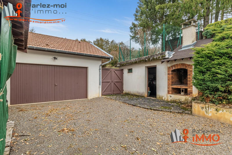 Maison - 185 m² - 8 pièces