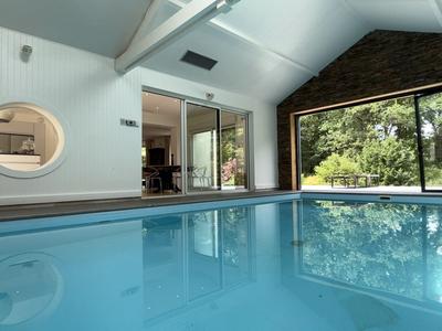 Maison d'architecte - 280 m² - 7 pièces