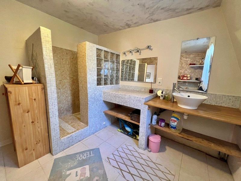 Maison traditionnelle - 150 m² - 5 pièces