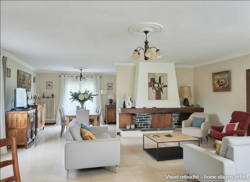 Maison - 203 m² - 7 pièces