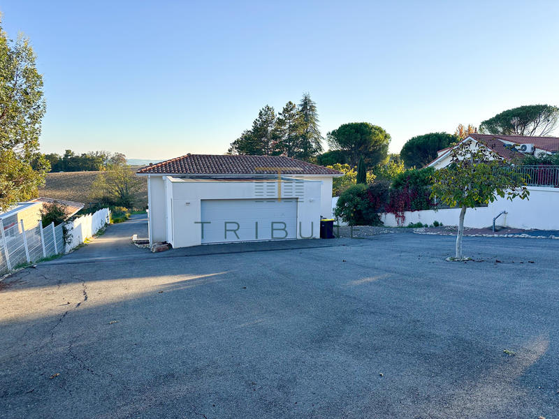 Maison - 145 m² - 8 pièces