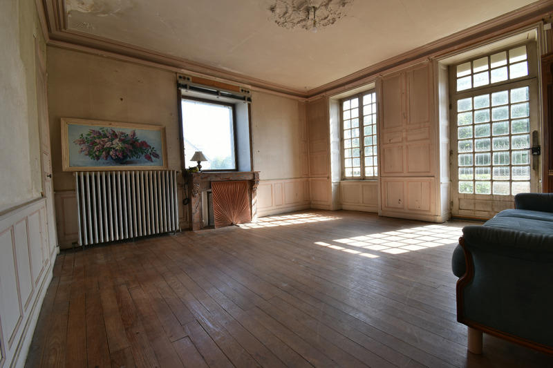 Maison - 168 m² - 8 pièces