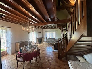 Maison - 135 m² - 6 pièces