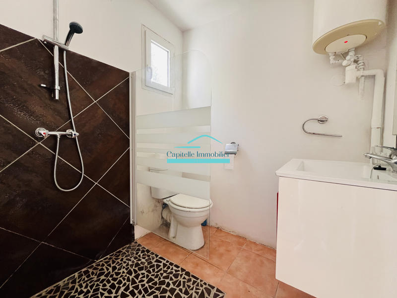 Propriété - 400 m² - 20 pièces