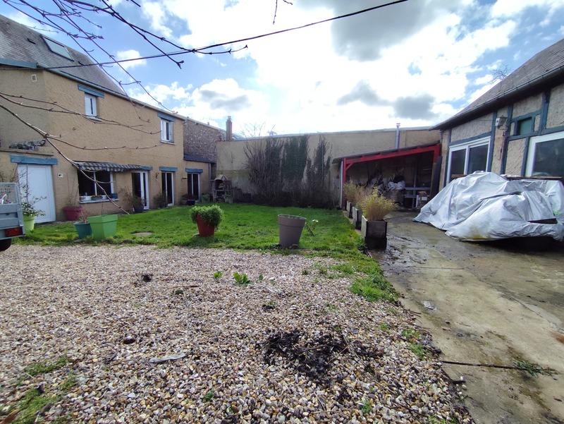 Maison - 150 m² - 6 pièces