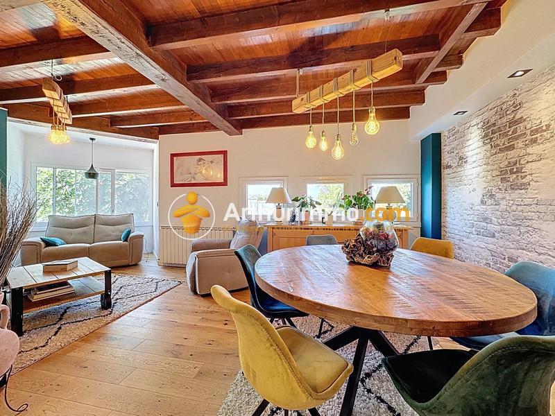 Maison - 138 m² - 5 pièces