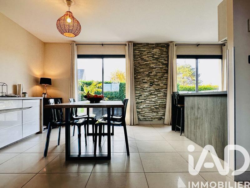 Maison - 140 m² - 5 pièces