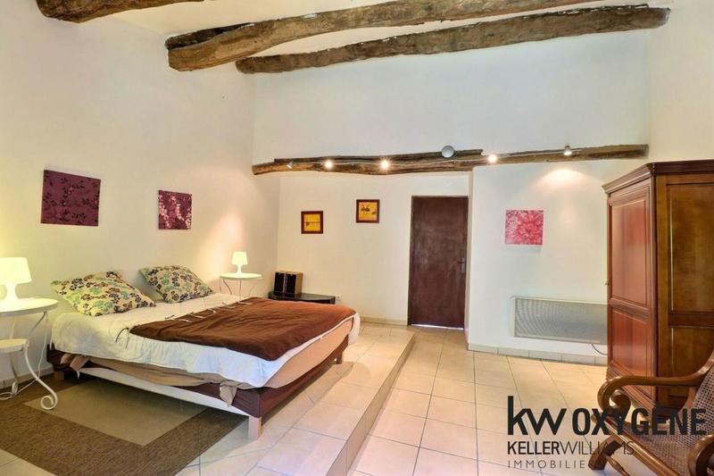 Maison - 125 m² - 8 pièces