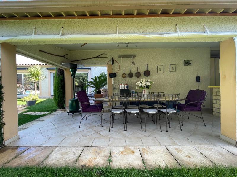 Maison - 174 m² - 5 pièces