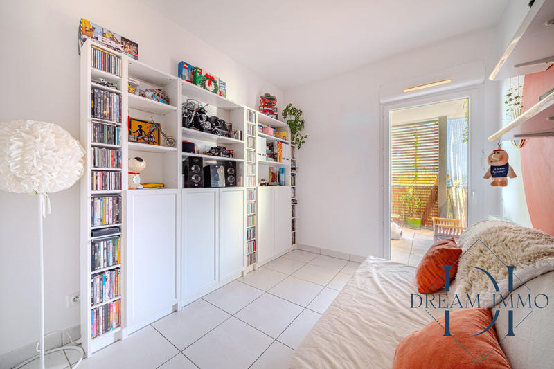 Appartement - 83 m² - 4 pièces