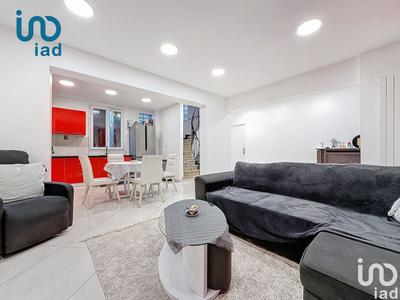 Maison - 350 m² - 11 pièces