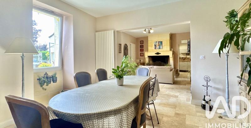 Maison - 252 m² - 7 pièces