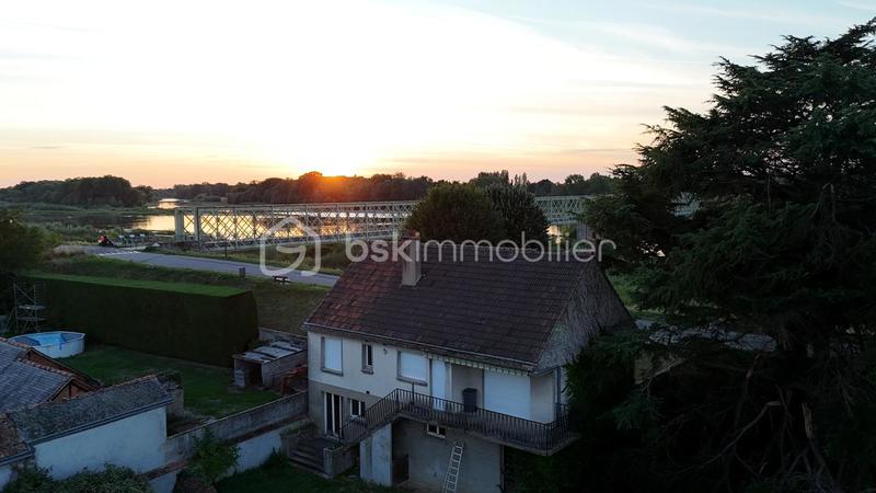 Maison traditionnelle - 94 m² - 5 pièces