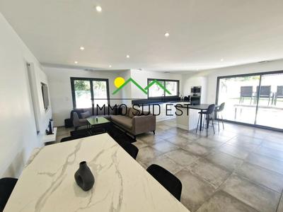 Maison - 133 m² - 6 pièces