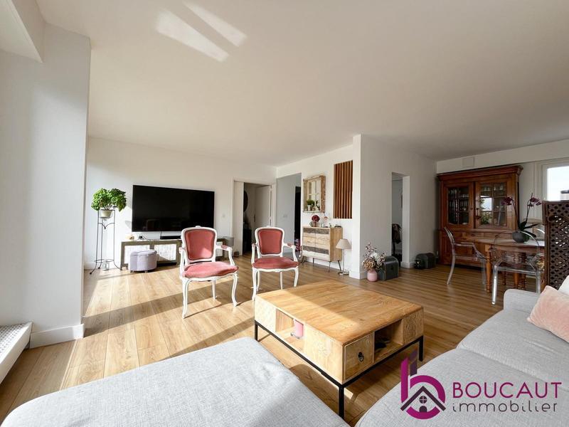 Appartement - 141 m² - 7 pièces