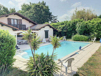 Maison - 172 m² - 6 pièces