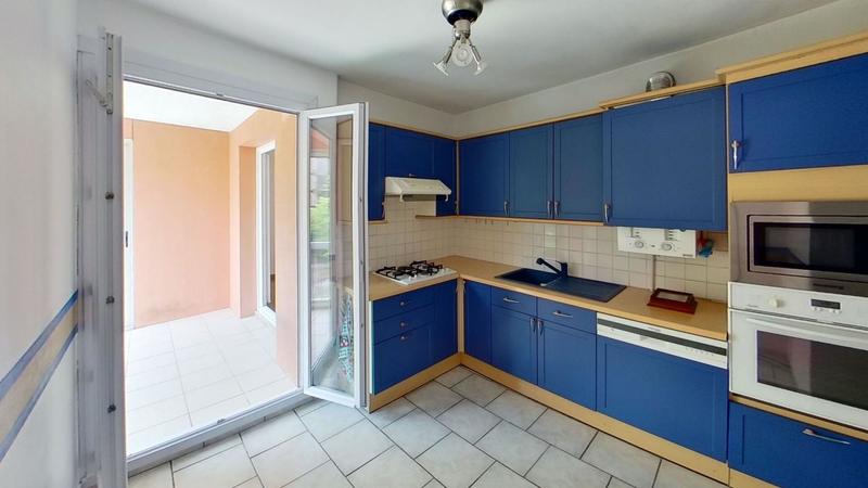 Appartement - 81 m² - 3 pièces