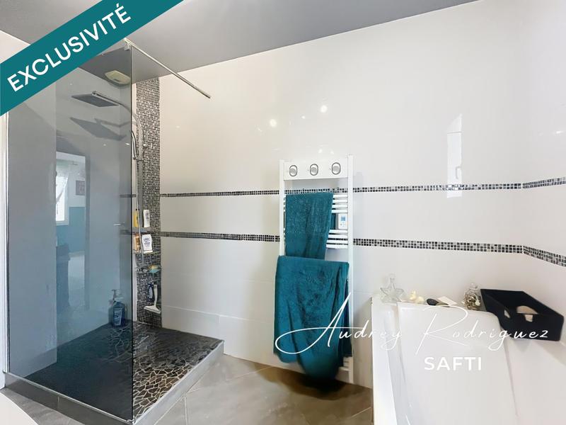 Maison - 138 m² - 6 pièces