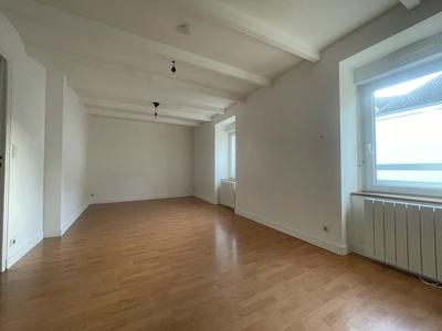 Duplex - 77 m² - 5 pièces