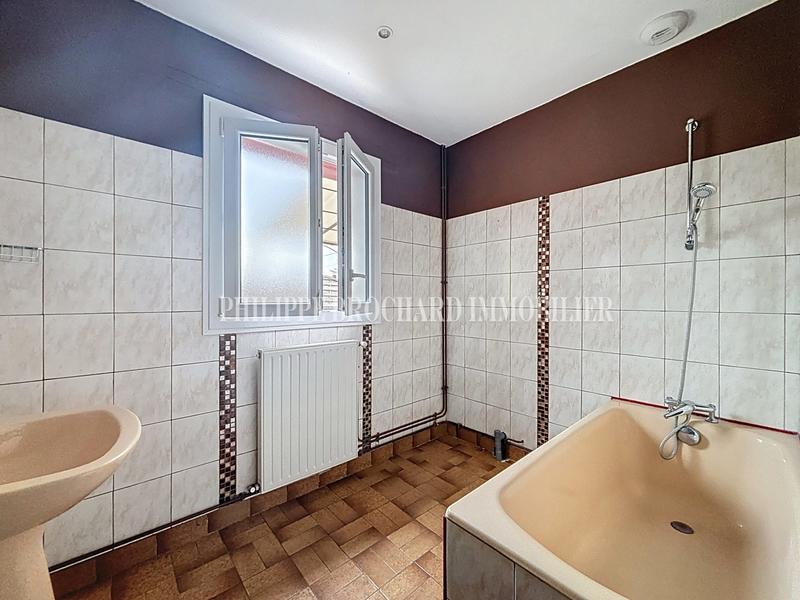 Maison ancienne - 160 m² - 7 pièces