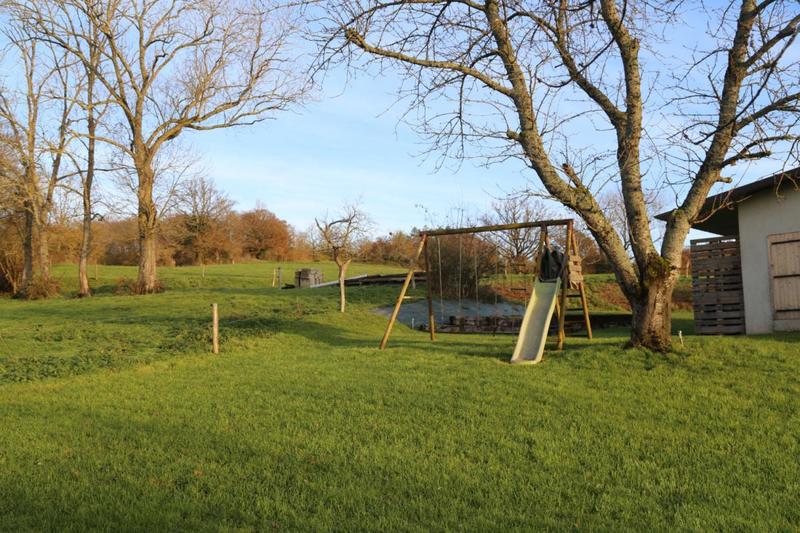 Maison en pierre - 220 m² - 6 pièces