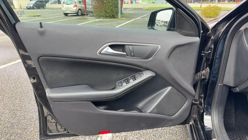 Mercedes Classe a III 180 122 Intuition