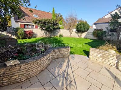 Pavillon - 100 m² - 5 pièces