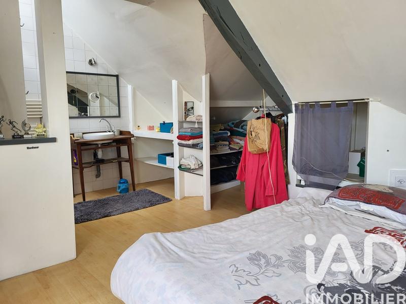 Maison - 288 m² - 11 pièces