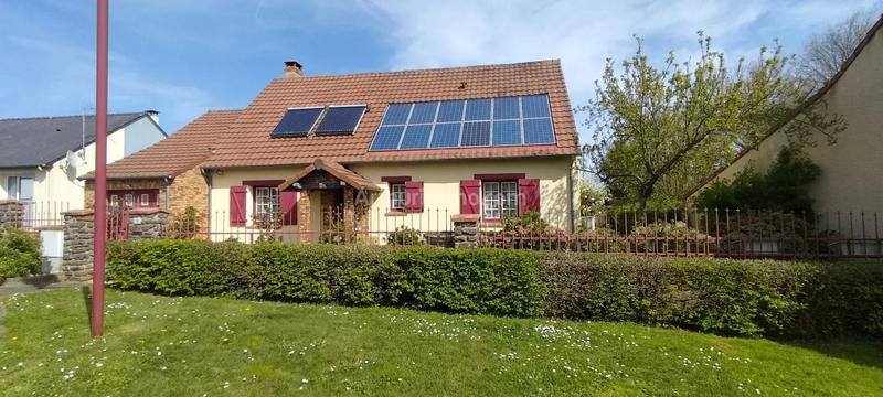 Maison - 144 m² - 7 pièces