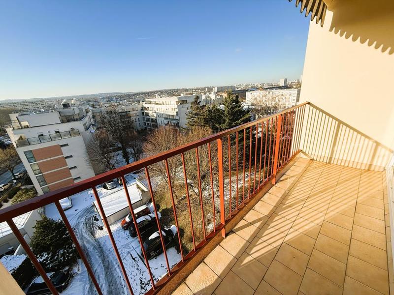 Appartement - 72 m² - 4 pièces