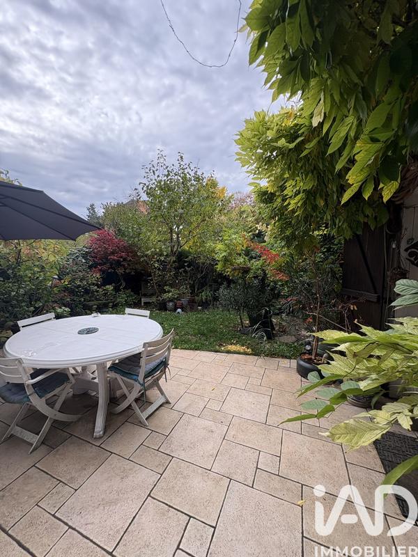 Maison de ville - 105 m² - 5 pièces