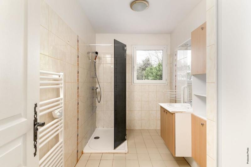 Maison - 245 m² - 6 pièces