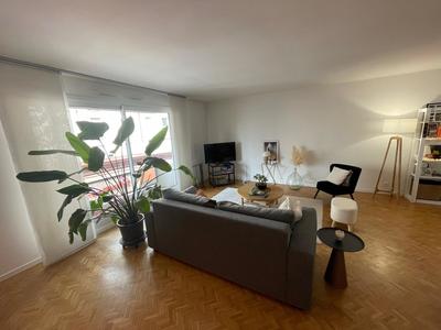 Appartement - 93 m² - 4 pièces