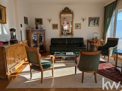 Appartement - 185 m² - 7 pièces