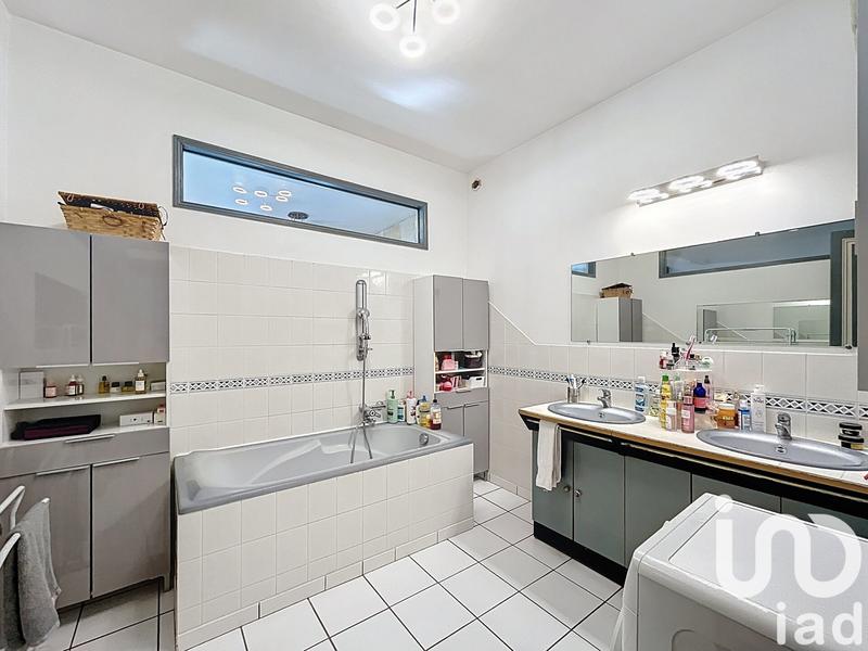 Appartement - 119 m² - 4 pièces