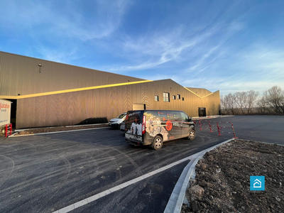 Local d'activités - 360 m²