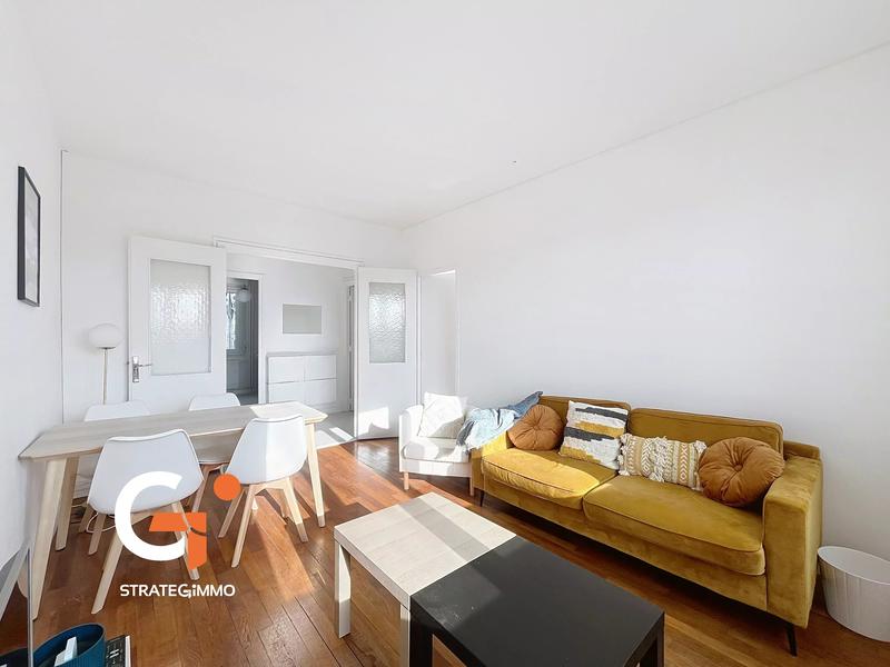 Appartement - 82 m² - 5 pièces