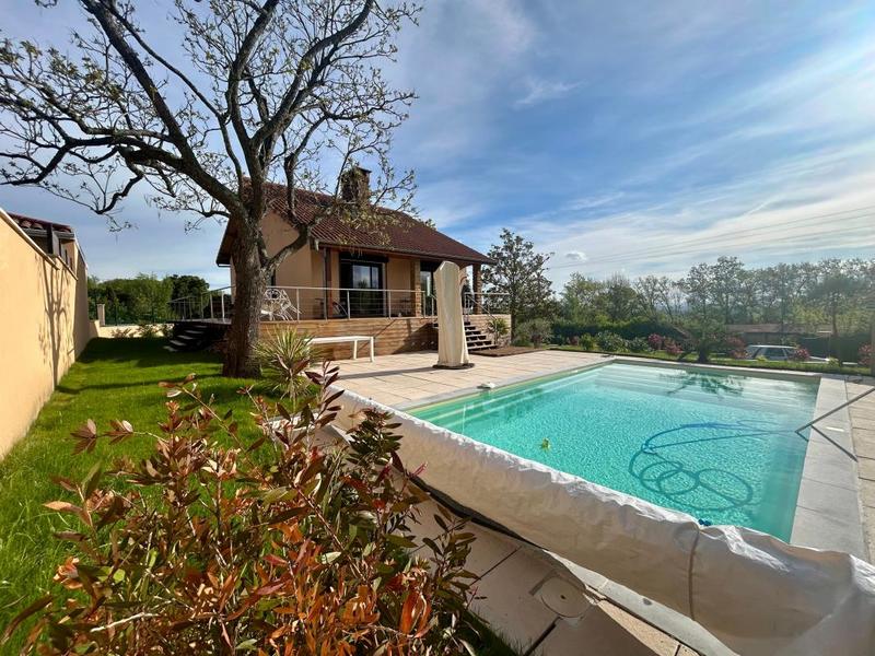 Maison - 153 m² - 7 pièces