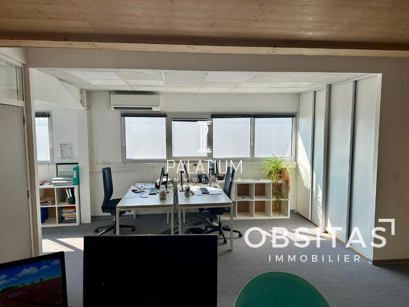 Bureau - 195 m² - 4 pièces