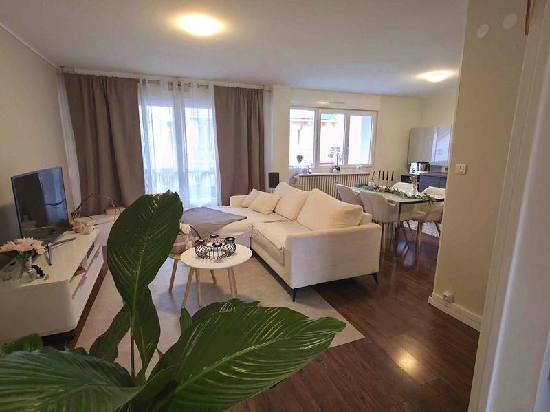 Appartement - 79 m² - 3 pièces