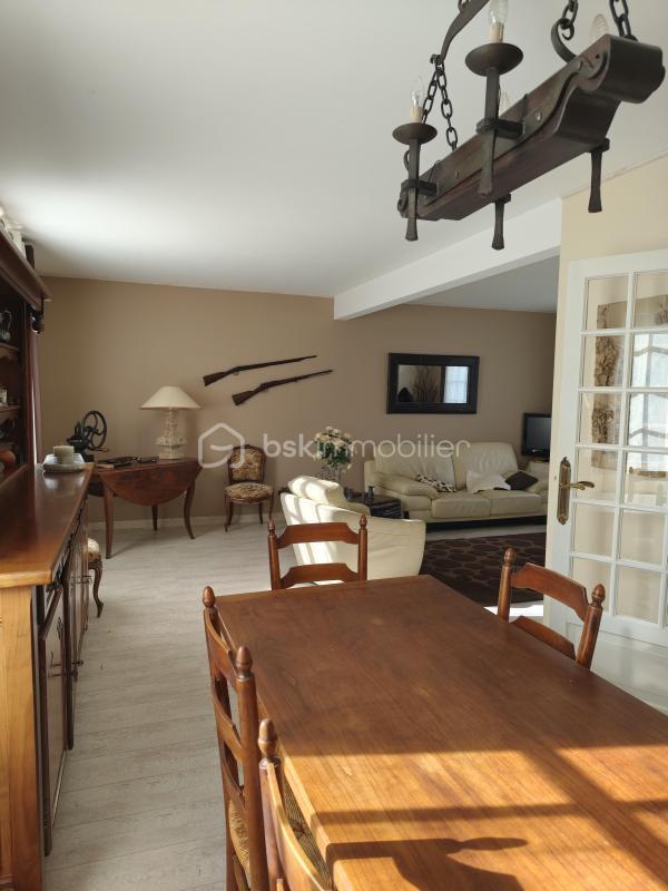 Pavillon - 105 m² - 6 pièces