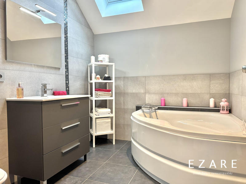 Maison - 154 m² - 5 pièces