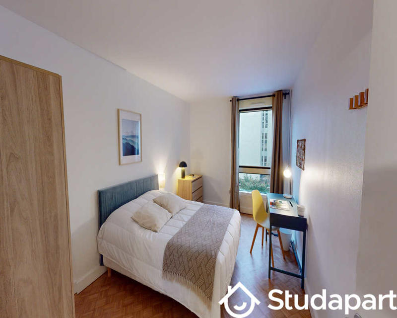 Chambre - 110 m² - 1 pièce