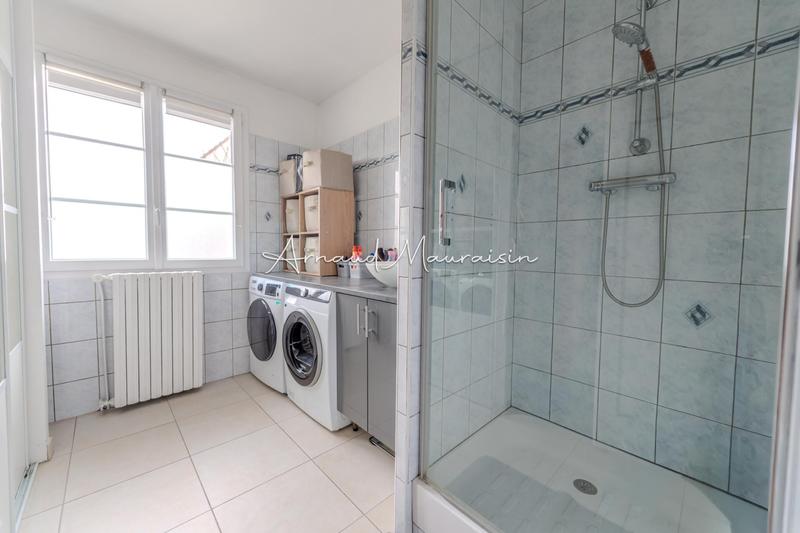 Maison - 138 m² - 6 pièces