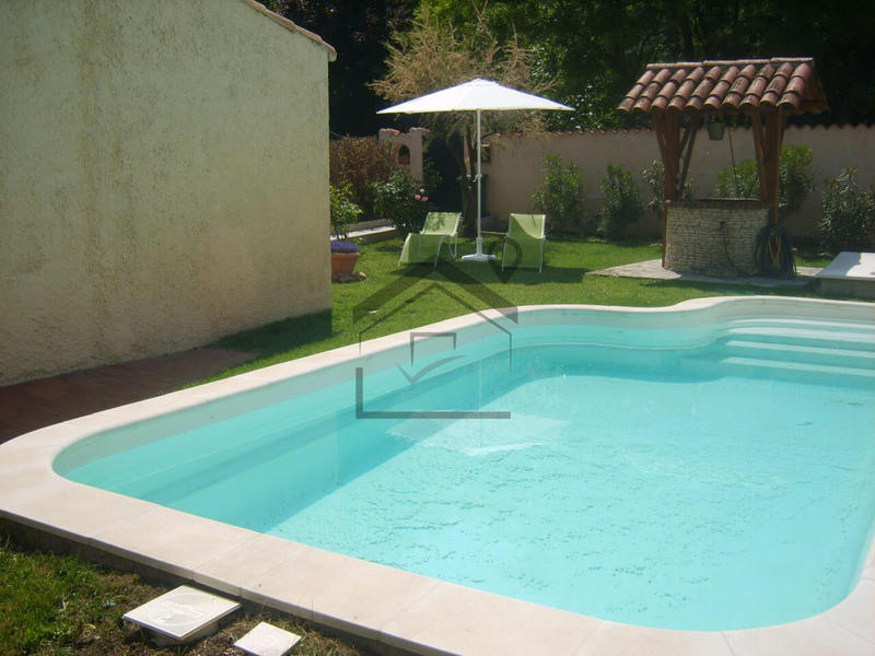 Maison - 91 m² - 4 pièces