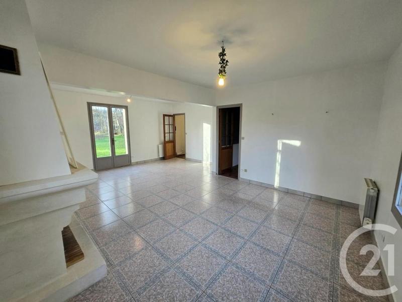 Maison - 140 m² - 7 pièces