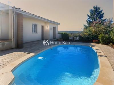 Maison - 95 m² - 4 pièces