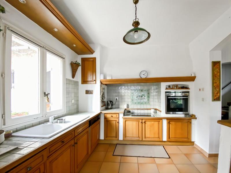 Villa - 140 m² - 5 pièces