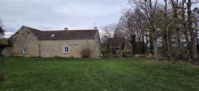 Maison ancienne - 180 m² - 6 pièces